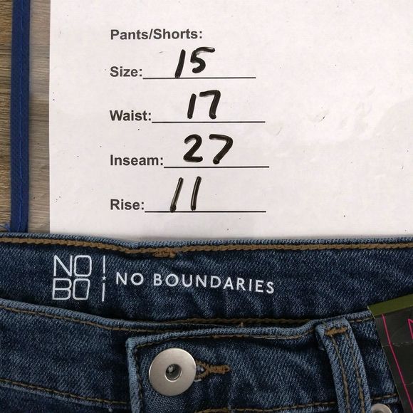 No Boundaries Jeans Womens Juniors Size 15 Blue High Rise Tapered Style Leg - Picture 3 of 11